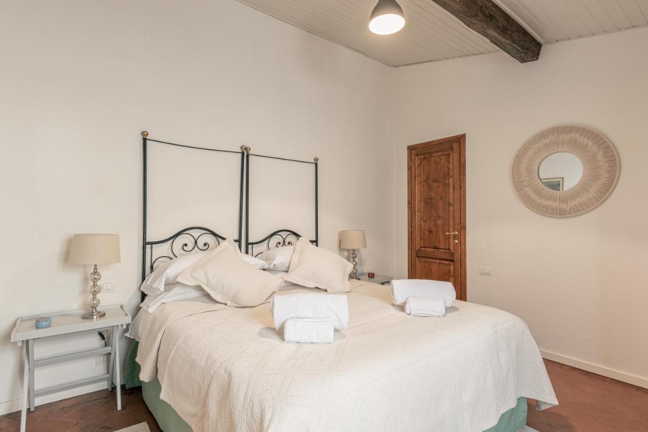 Palazzo Roselli Cecconi Apartments Флоренция Экстерьер фото